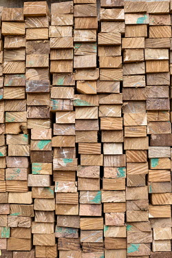 Monte�e Parc Wood Market africa,timber,market,markets,commercial,cameroon,yaounde,wood market,wood,pattern,store,stacked,grain,deforestation